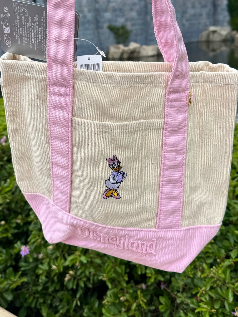 Disneyland Daisy Duck Canvas Tote Bag in Pink & Cream